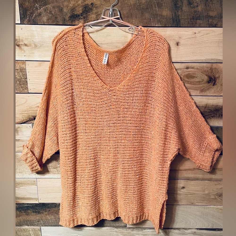 Fetch & Co top - Picture 1 of 1